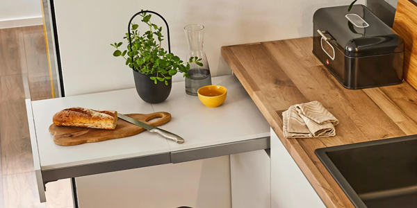 Стол Top Flex - выдвижная рабочая поверхность от Kesseböhmer Kessebohmer в Томске