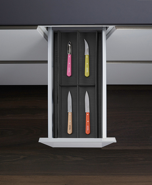 КОМПЛЕКТ лоток +делитель, ФайнЛайн Линик 300 мм, глубина 500 мм, цвет ЯСЕНЬ черный Kessebohmer