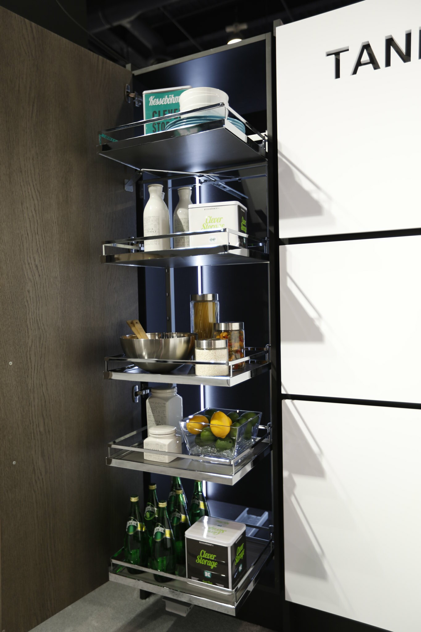 КОМПЛЕКТ Тандем Соло 600 мм, H 1800, Арена СТИЛЬ, 6 полок, цвет ХРОМ Kessebohmer | официальный магазин